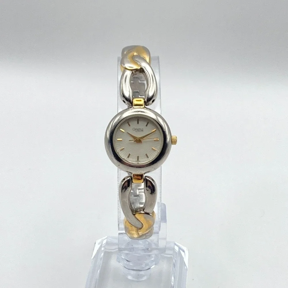 Caravelle by Bulova Womens Watch 22mm Silver Gold Tone Textured Dial New Battery